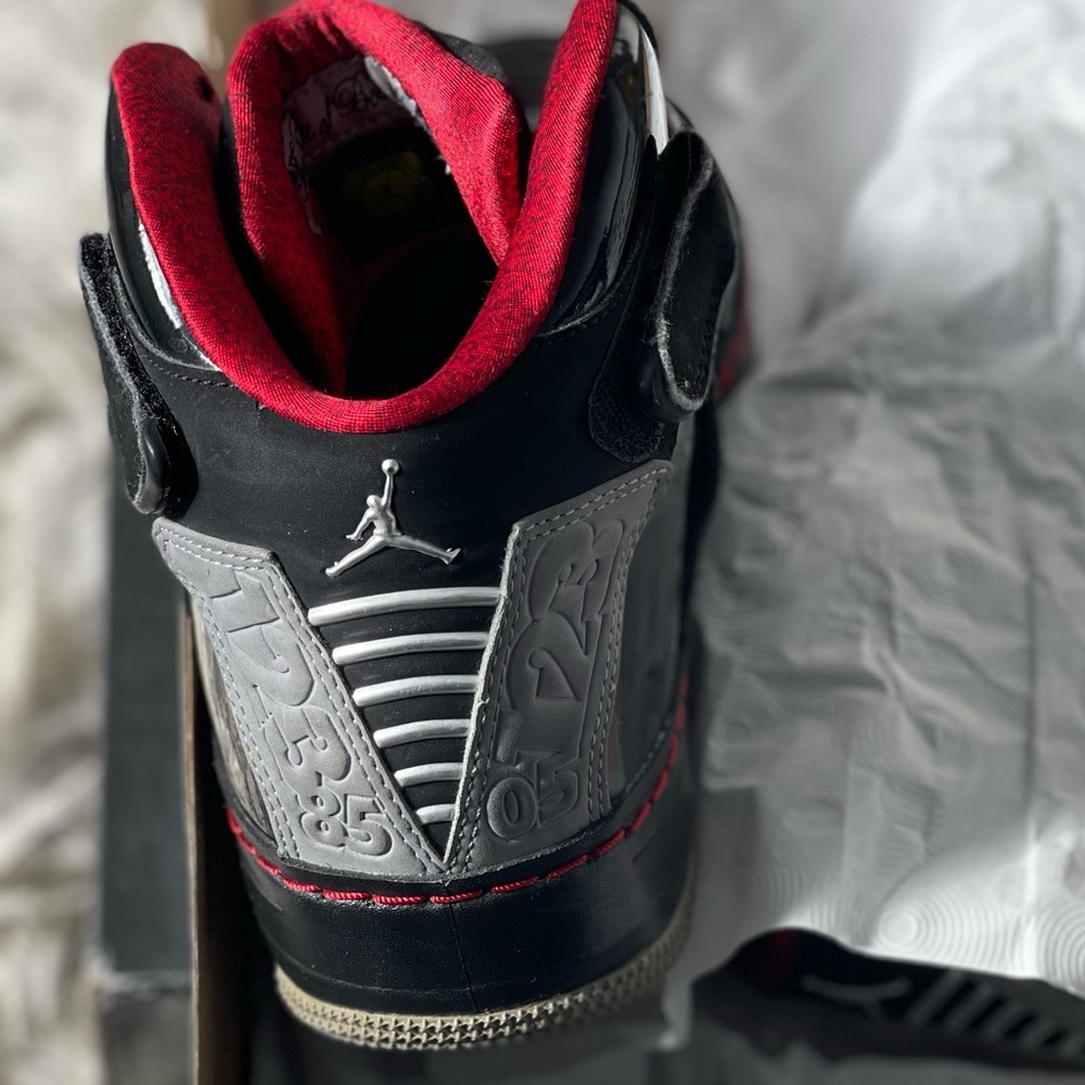 ( Used ) Air Jordan Fusion 20 'Black Stealth'
( Size US Men's 9.5 ) - Picture 5 of 11
